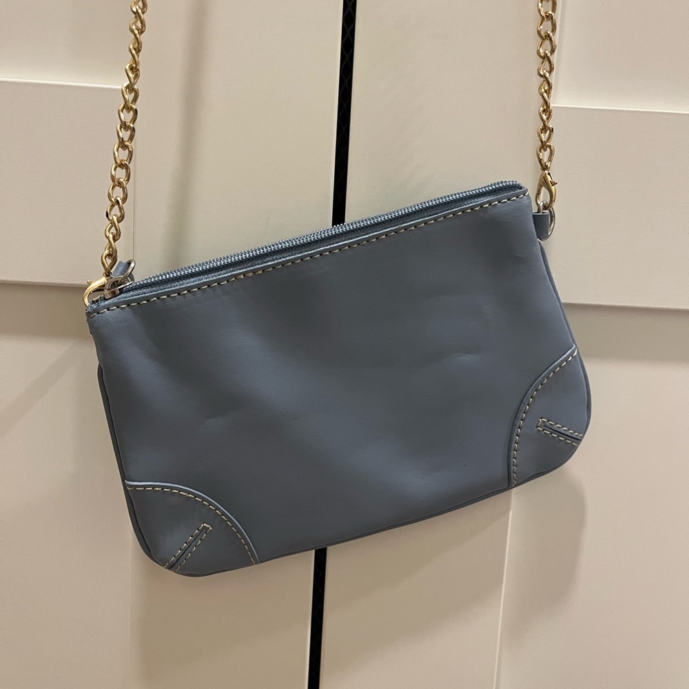 Franklin Covey blue change purse with gold chain strap, New - Picture 8 of 9